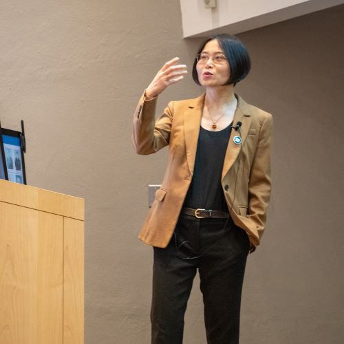 Dr_ Zhen Xu 500.jpg